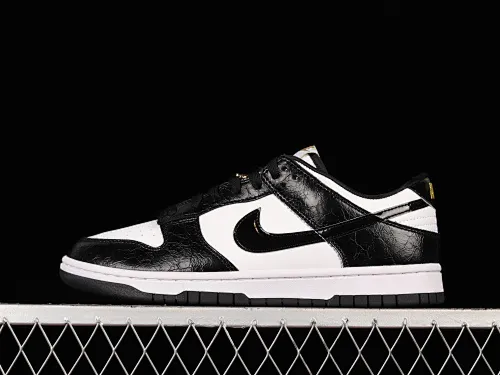All categories Nk SB Dunk series Nk SB Dunk Low low-top sneakers J version Nk Dunk SB Low black and white patent leather panda SB smashed backboard fashion casual sneakers DR9511-100